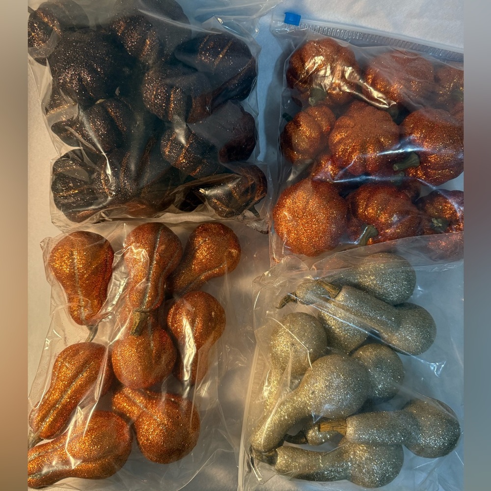 Bundle of glitter pumpkins and gourds